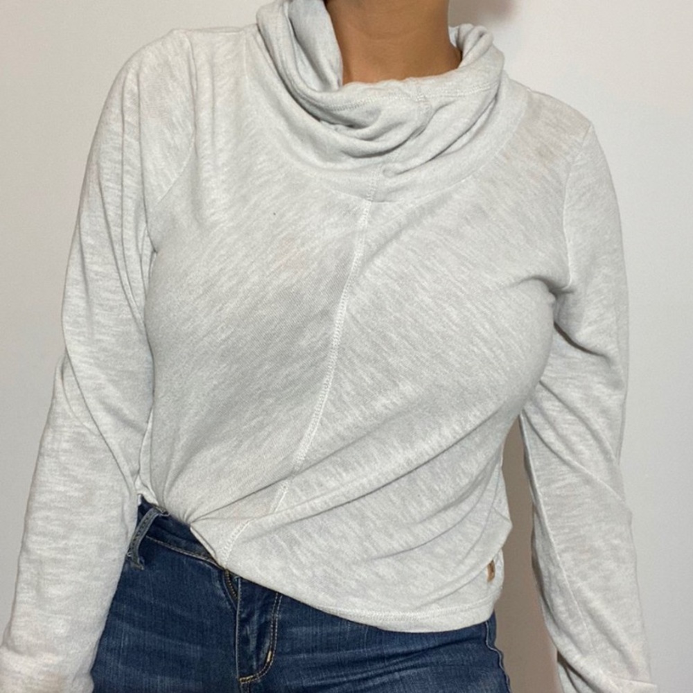 Light Weight IO Hoodie